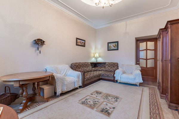 Продам трехкомнатную (3-комн.) квартиру, 4-я Советская ул, 18/9, Санкт-Петербург г
