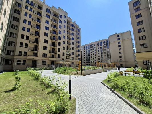 Продам однокомнатную (1-комн.) квартиру, Старшины Дадаева ул, 55к2, Калининград г