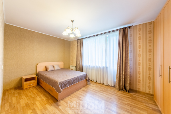 Продам трехкомнатную (3-комн.) квартиру, Будапештская ул, 9к2 стр 1, Санкт-Петербург г