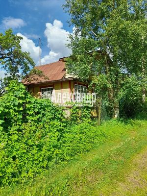 Продам дачу в поселке Гатчинский район, массив Корпиково, СНТ &amp;quot;ЛЭТЗ&amp;quot;, цех 11, ЛЭТЗ цех 11 тер. СНТ, 32, Корпиково массив, 46 км от города
