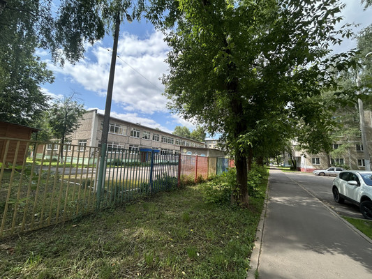 Продам трехкомнатную (3-комн.) квартиру, им А.Маркова мкр, 20, Дмитров г