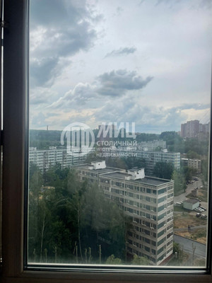 Продам трехкомнатную (3-комн.) квартиру, Дмитровская ул, 56, Базарово д