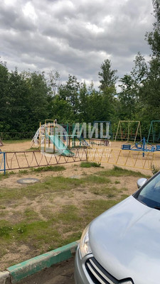 Продам трехкомнатную (3-комн.) квартиру, Дмитровская ул, 56, Базарово д