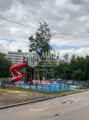 Продам трехкомнатную (3-комн.) квартиру, Дмитровская ул, 56, Базарово д