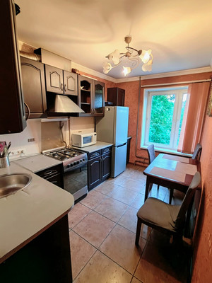 Продам трехкомнатную (3-комн.) квартиру, Красноярская ул, 9, Москва г