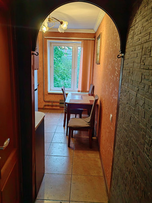 Продам трехкомнатную (3-комн.) квартиру, Красноярская ул, 9, Москва г