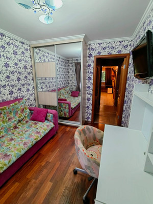 Продам трехкомнатную (3-комн.) квартиру, Красноярская ул, 9, Москва г