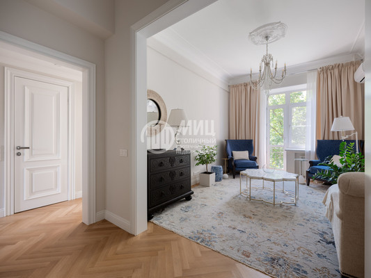 Продам трехкомнатную (3-комн.) квартиру, Фрунзенская наб, 48, Москва г