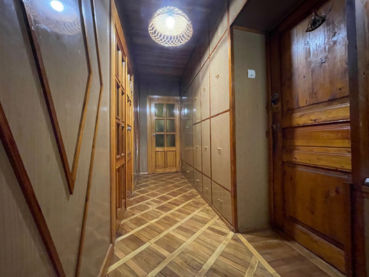 Продам двухкомнатную (2-комн.) квартиру, Еременко ул, 60к1, Ростов-на-Дону г