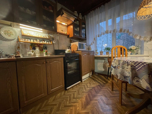 Продам двухкомнатную (2-комн.) квартиру, Еременко ул, 60к1, Ростов-на-Дону г