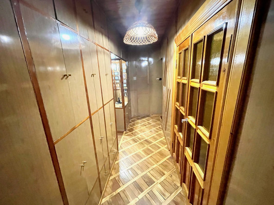 Продам двухкомнатную (2-комн.) квартиру, Еременко ул, 60к1, Ростов-на-Дону г