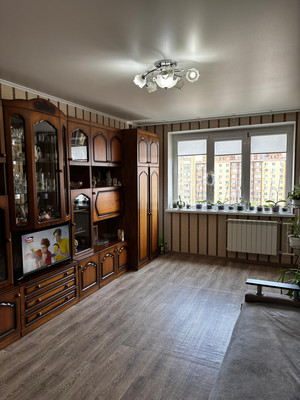 Продам трехкомнатную (3-комн.) квартиру, Малиновского ул, 44, Ростов-на-Дону г