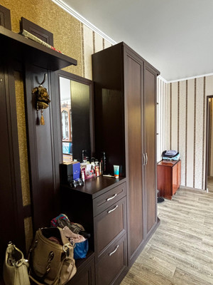 Продам трехкомнатную (3-комн.) квартиру, Малиновского ул, 44, Ростов-на-Дону г