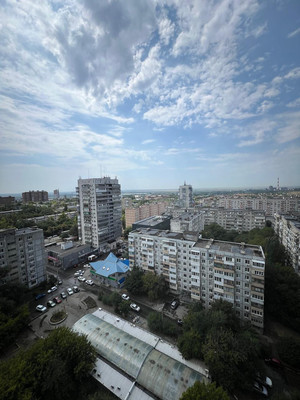 Продам трехкомнатную (3-комн.) квартиру, Жмайлова ул, 19а, Ростов-на-Дону г