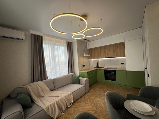 Продам трехкомнатную (3-комн.) квартиру, Жмайлова ул, 19а, Ростов-на-Дону г