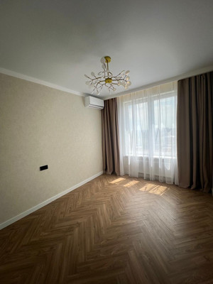 Продам трехкомнатную (3-комн.) квартиру, Жмайлова ул, 19а, Ростов-на-Дону г