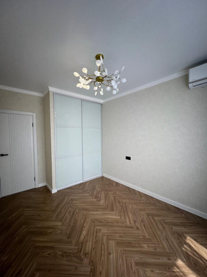 Продам трехкомнатную (3-комн.) квартиру, Жмайлова ул, 19а, Ростов-на-Дону г