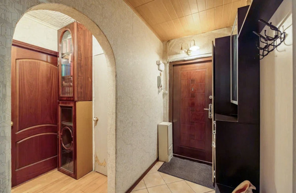 Продам трехкомнатную (3-комн.) квартиру, Полярная ул, 26к2, Москва г