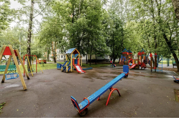 Продам трехкомнатную (3-комн.) квартиру, Полярная ул, 26к2, Москва г
