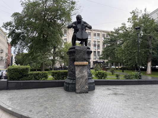 Продам трехкомнатную (3-комн.) квартиру, Брюсов пер, 7, Москва г