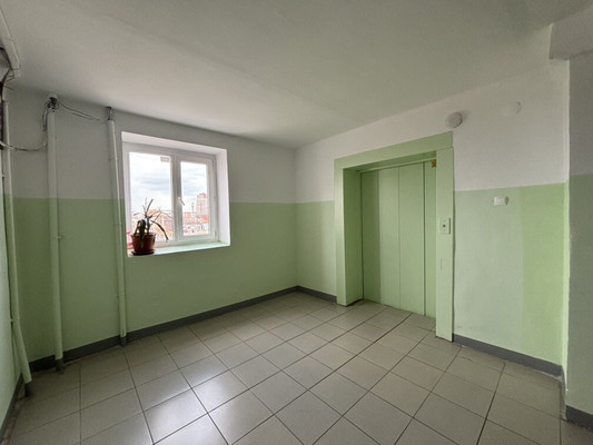 Продам однокомнатную (1-комн.) квартиру, Александра Хохлова ул, 1, Нижний Новгород г