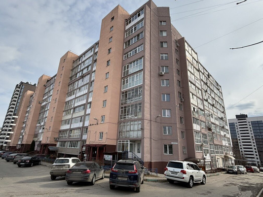 Продам однокомнатную (1-комн.) квартиру, Александра Хохлова ул, 1, Нижний Новгород г