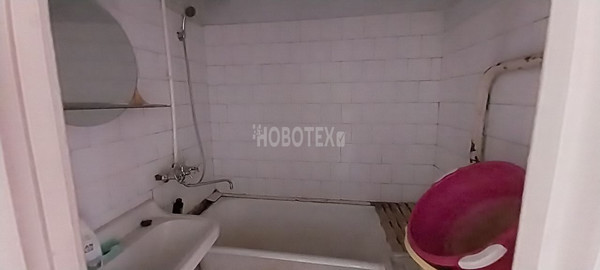 Продам двухкомнатную (2-комн.) квартиру, Краснодарская ул, 78а, Кропоткин г