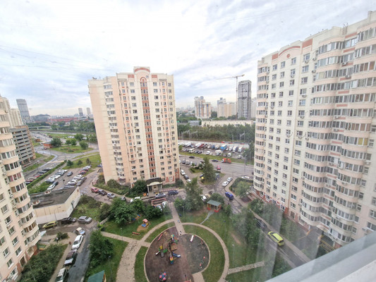 Продам двухкомнатную (2-комн.) квартиру, Дмитровка Б. ул, 1к2, Москва г