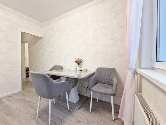 Продам двухкомнатную (2-комн.) квартиру, Дмитровка Б. ул, 1к2, Москва г