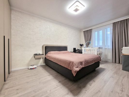 Продам двухкомнатную (2-комн.) квартиру, Дмитровка Б. ул, 1к2, Москва г