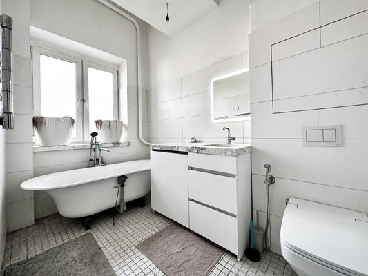 Продам двухкомнатную (2-комн.) квартиру, Кутузовский пр-кт, 17, Москва г