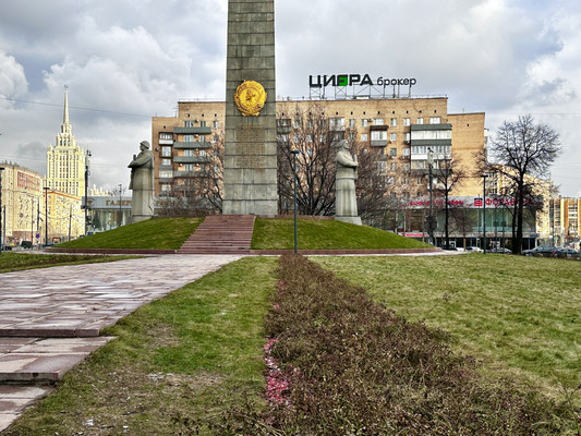 Продам двухкомнатную (2-комн.) квартиру, Кутузовский пр-кт, 17, Москва г