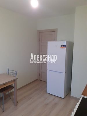 Сдам однокомнатную (1-комн.) квартиру, Шоссе в Лаврики ул, 57к3, Мурино п
