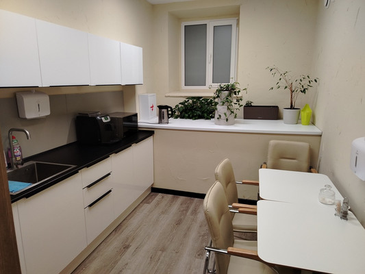 Продам торговое помещение 533,3 м2, Васильевская ул, 4, Москва г