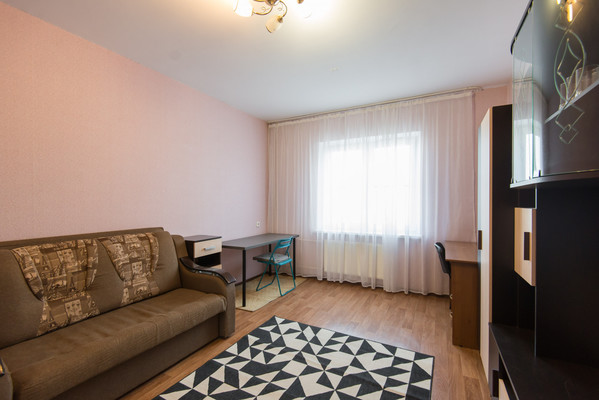 Продам двухкомнатную (2-комн.) квартиру, Петренко ул, 10, Ростов-на-Дону г