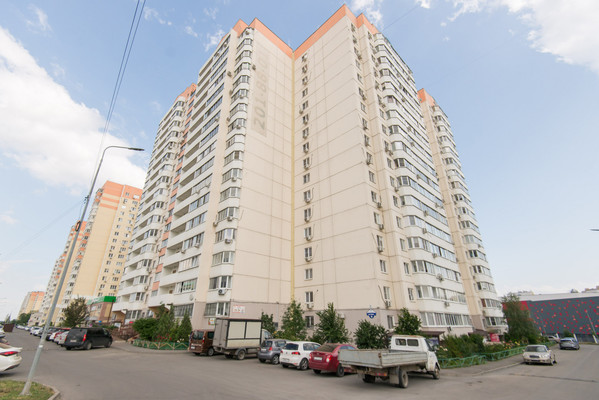 Продам двухкомнатную (2-комн.) квартиру, Петренко ул, 10, Ростов-на-Дону г