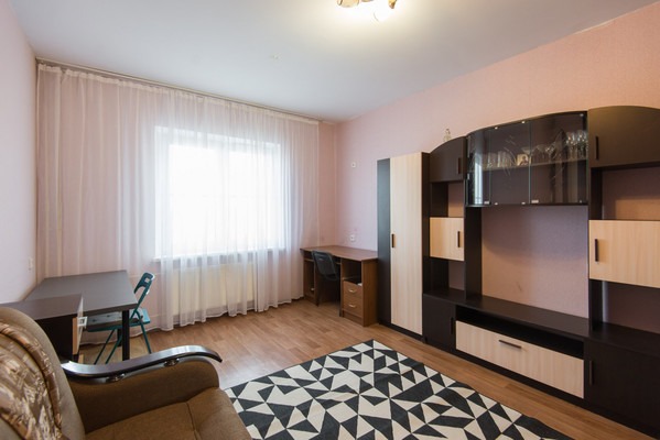 Продам двухкомнатную (2-комн.) квартиру, Петренко ул, 10, Ростов-на-Дону г