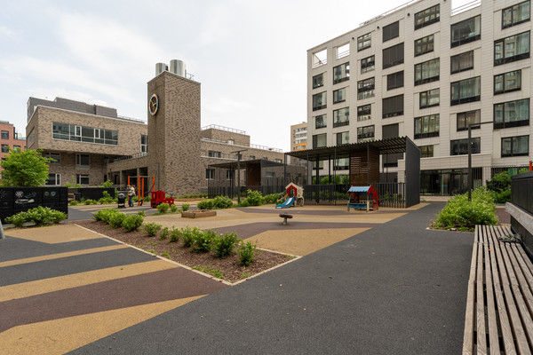 Сдам однокомнатную (1-комн.) квартиру, Шмитовский проезд, 39к2, Москва г