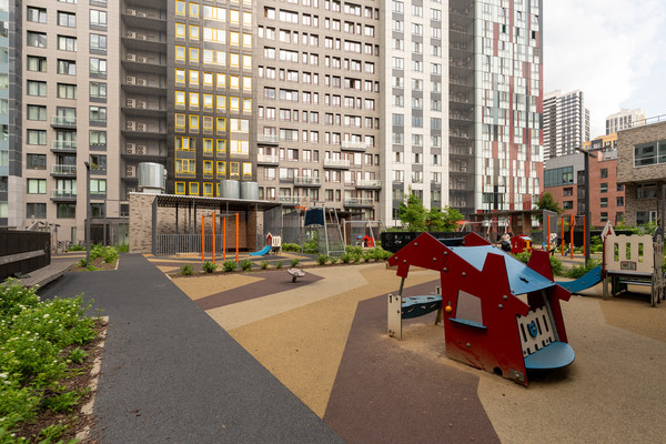 Сдам однокомнатную (1-комн.) квартиру, Шмитовский проезд, 39к2, Москва г