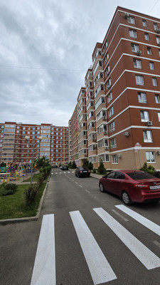 Продам однокомнатную (1-комн.) квартиру, Западный Обход ул, 42/4к1, Краснодар г