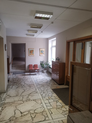 Продам многокомнатную квартиру, Староконюшенный пер, 32, Москва г