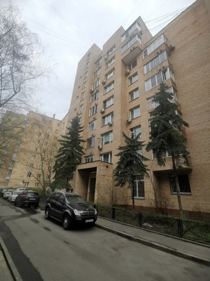 Продам многокомнатную квартиру, Староконюшенный пер, 32, Москва г