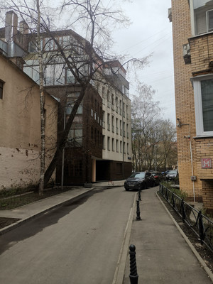 Продам многокомнатную квартиру, Староконюшенный пер, 32, Москва г