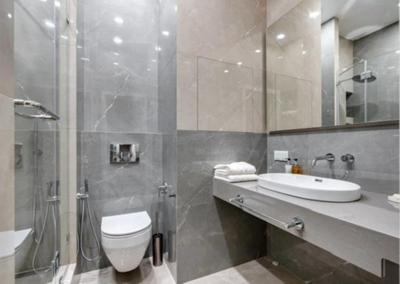 Продам трехкомнатную (3-комн.) квартиру, Дмитровка М. ул, 8, Москва г