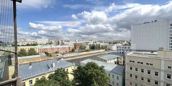 Продам трехкомнатную (3-комн.) квартиру, Озерковский пер, 4, Москва г