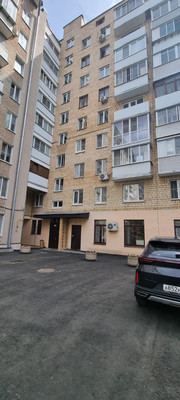 Продам трехкомнатную (3-комн.) квартиру, Озерковский пер, 4, Москва г