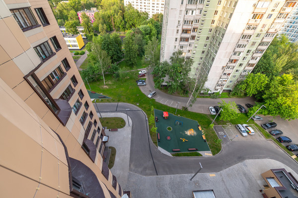 Продам трехкомнатную (3-комн.) квартиру, Малыгина ул, 12А, Москва г
