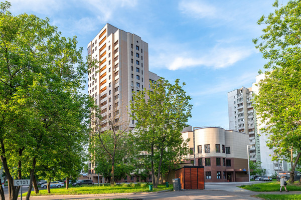Продам трехкомнатную (3-комн.) квартиру, Малыгина ул, 12А, Москва г
