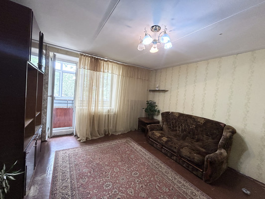 Продам двухкомнатную (2-комн.) квартиру, 1 Конной Армии ул, 13А, Симферополь г