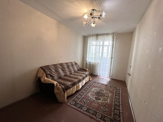Продам двухкомнатную (2-комн.) квартиру, 1 Конной Армии ул, 13А, Симферополь г